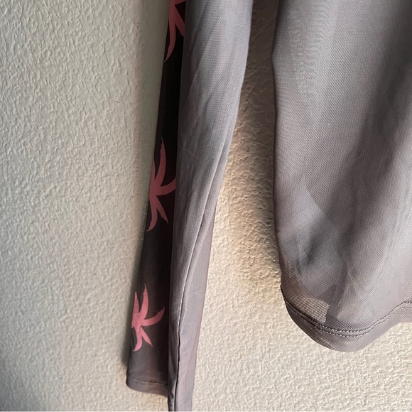 Spiderman Gray and Pink Long Sleeve Tee - Picture 10 of 12